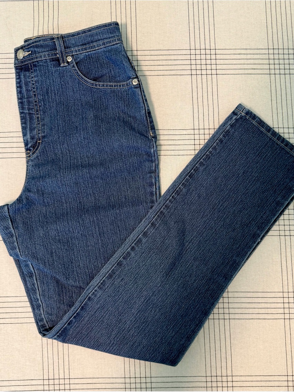 Gloria Vanderbilt Amanda Jeans Size 10 Long Straight Leg Stretch Medium Wash